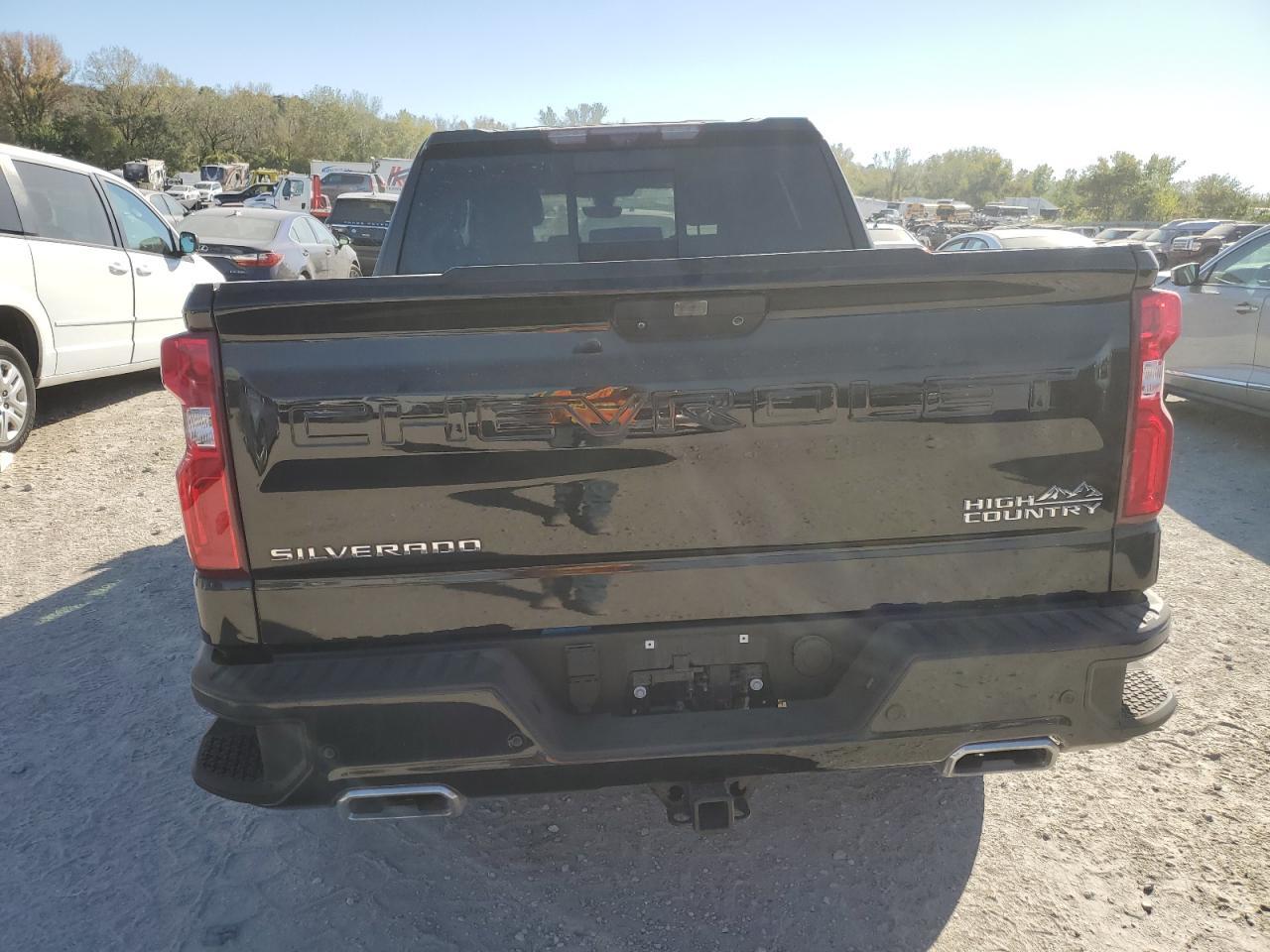 2021 CHEVROLET SILVERADO - Фото 6