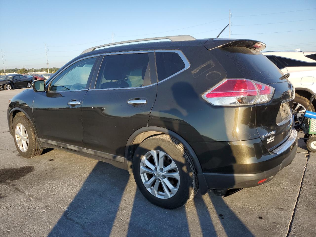 2015 NISSAN ROGUE S - Image 2