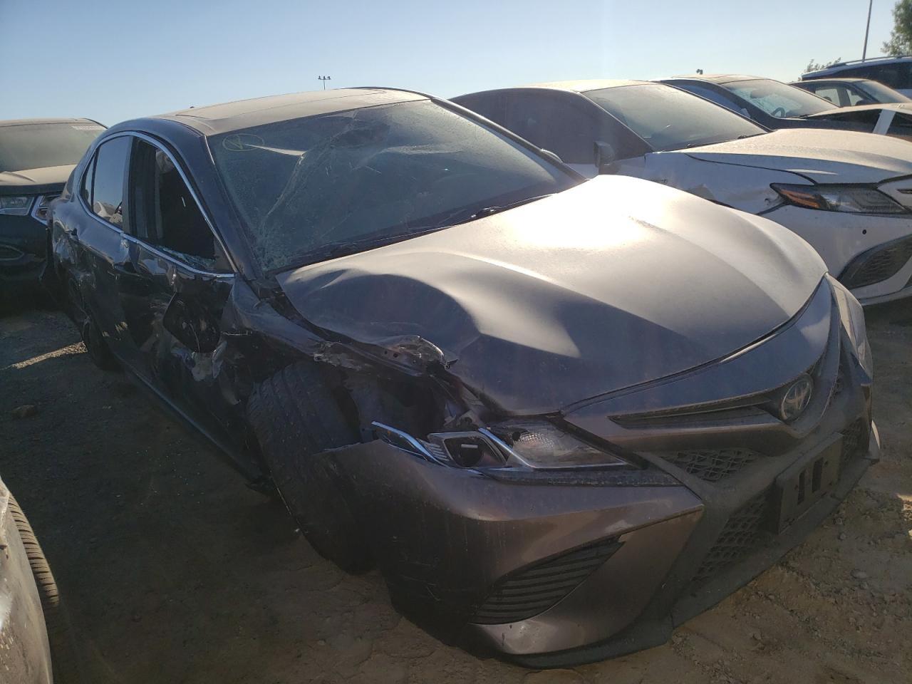 2020 TOYOTA CAMRY SE - Image 4