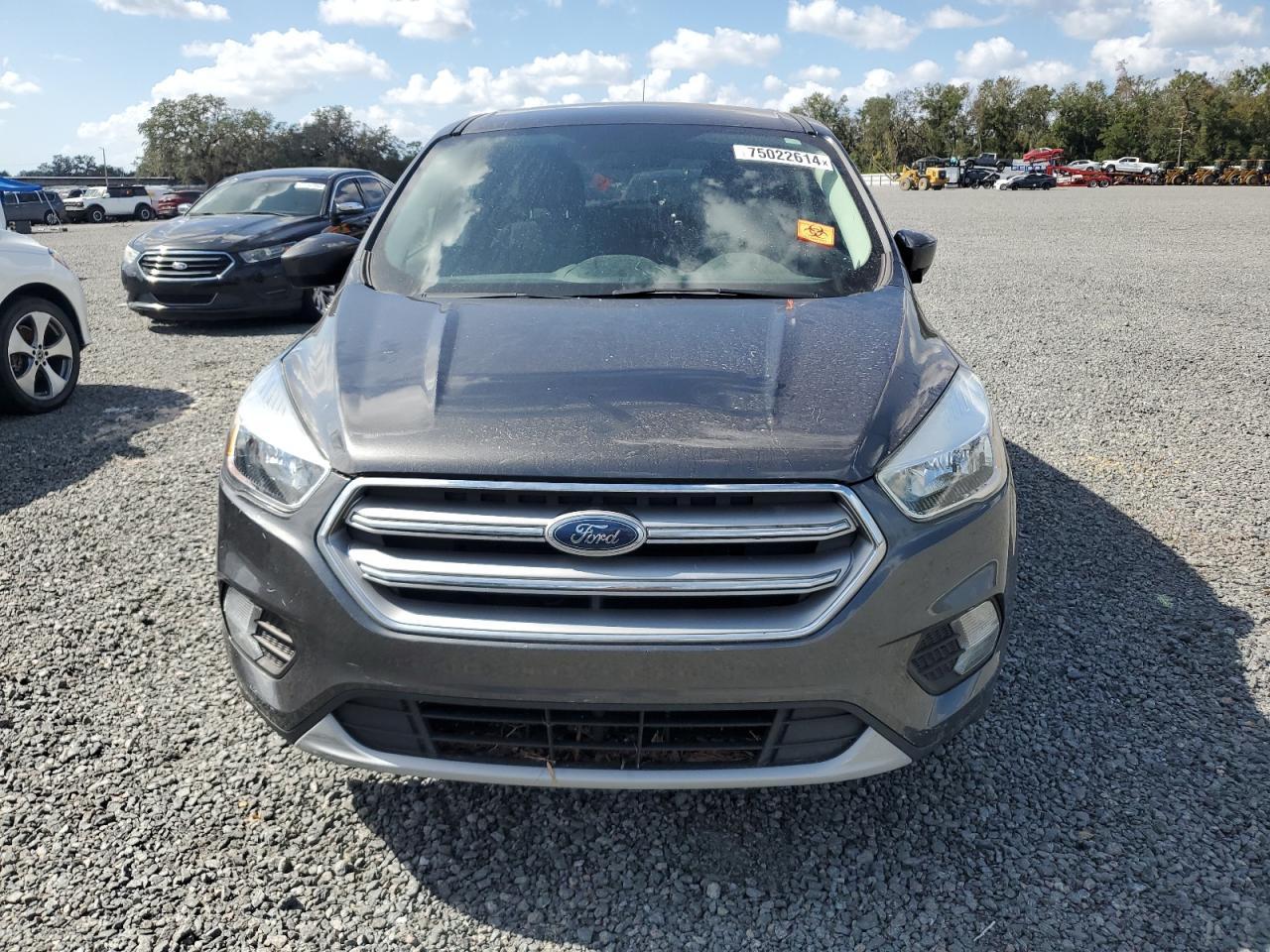 2017 FORD ESCAPE SE - Фото 5