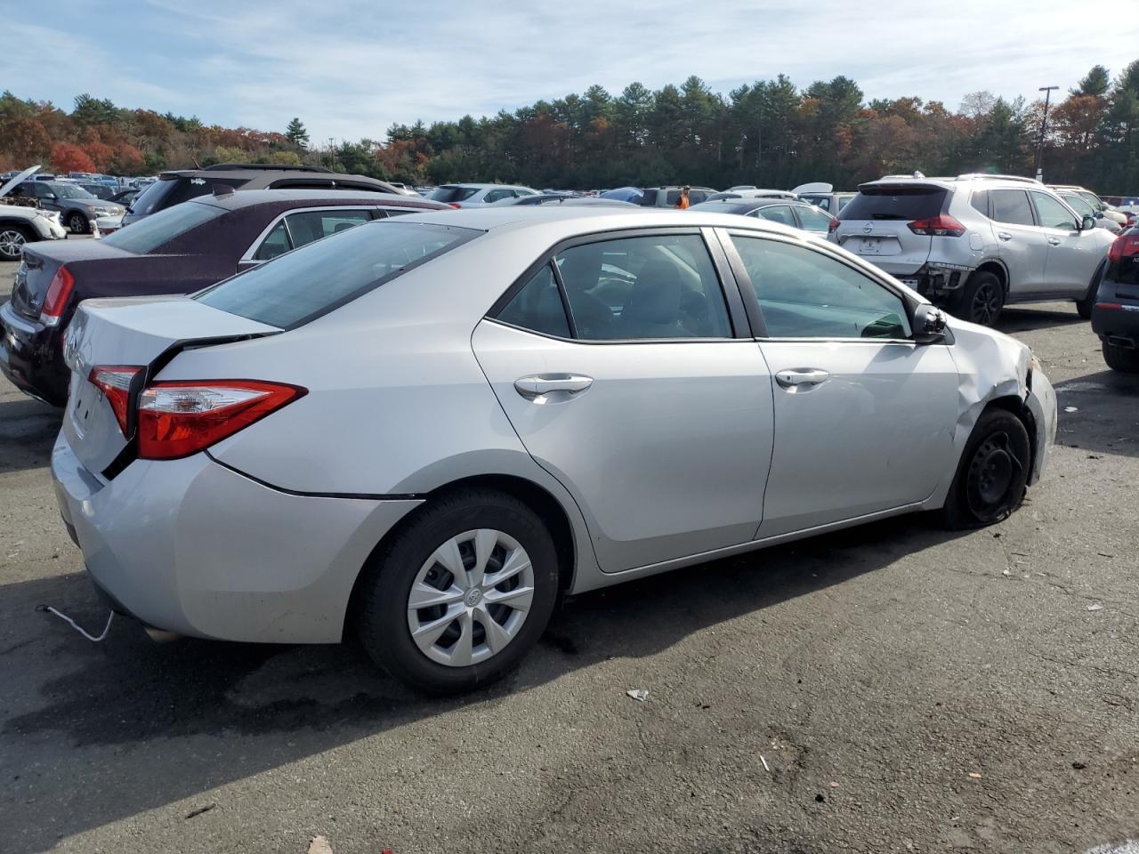 2015 TOYOTA COROLLA L - Image 3