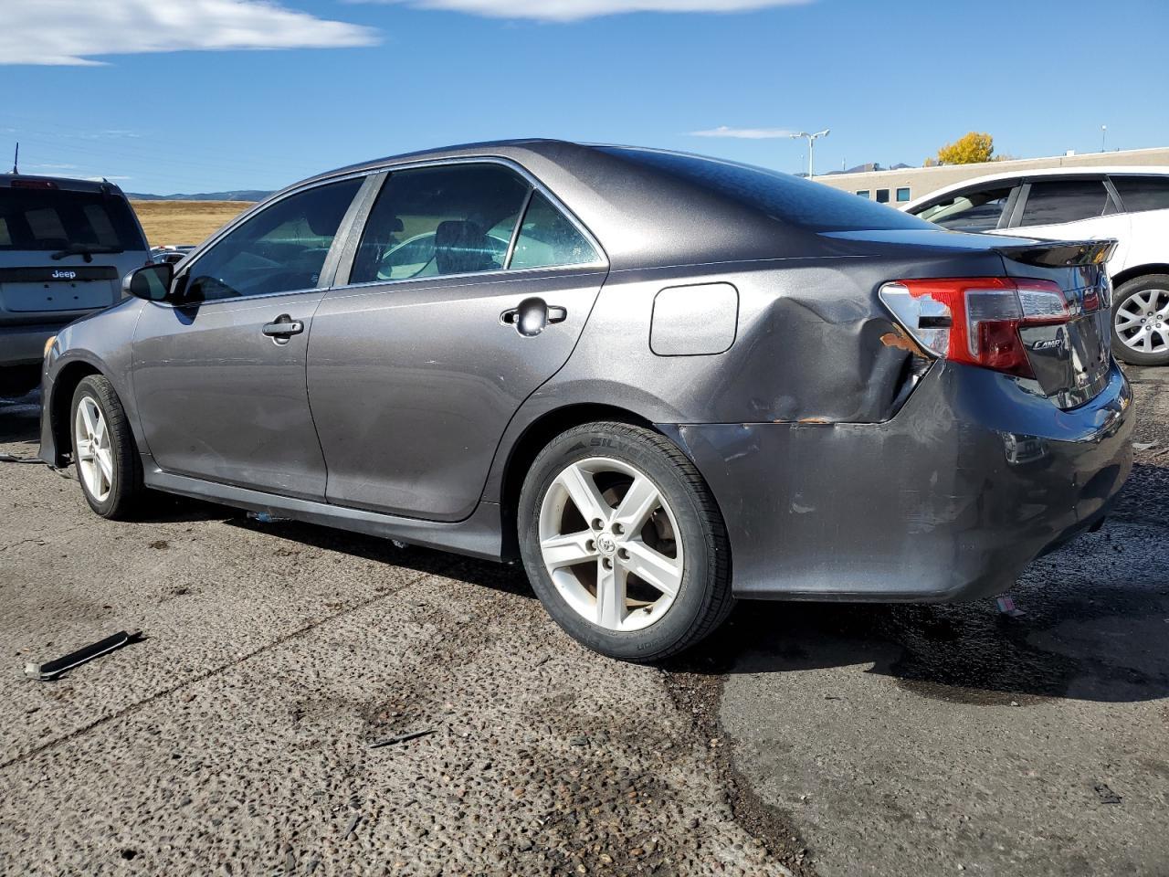 2014 TOYOTA CAMRY L - Фото 2