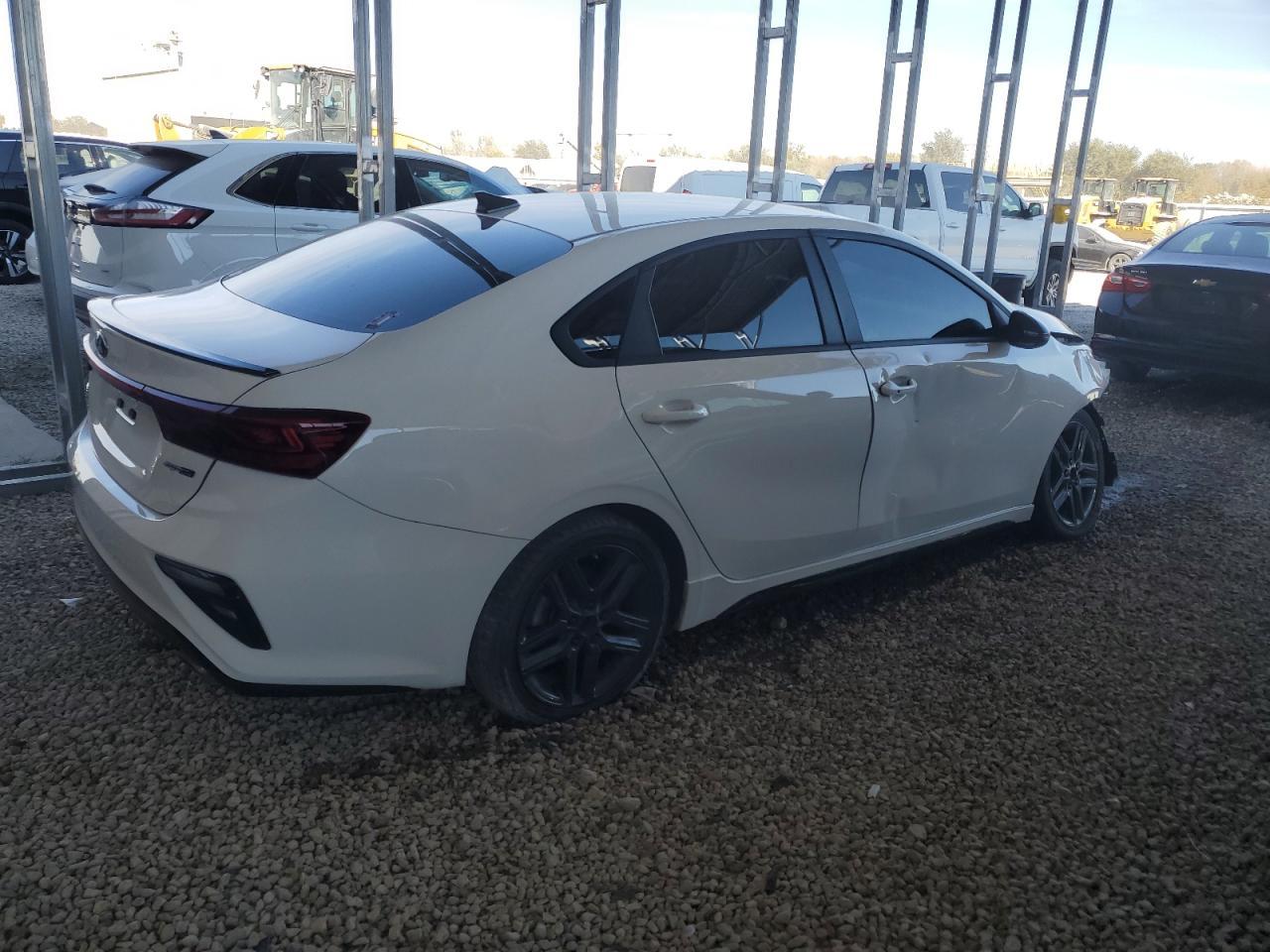 2021 KIA FORTE GT L - Image 3
