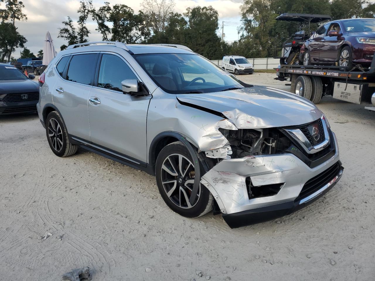 2017 NISSAN ROGUE S - Image 4