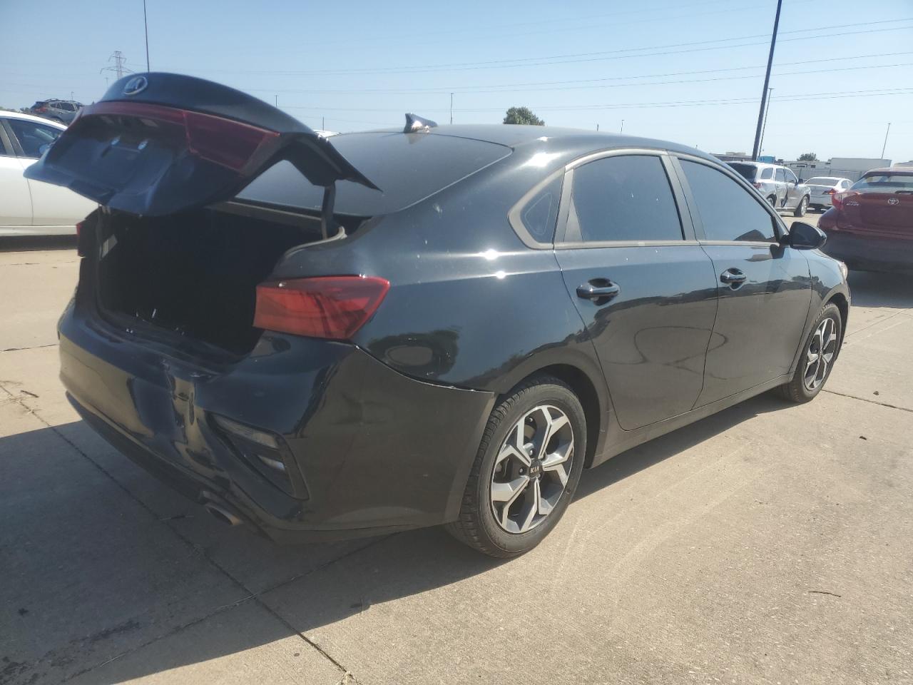 2021 KIA FORTE FE - Image 3