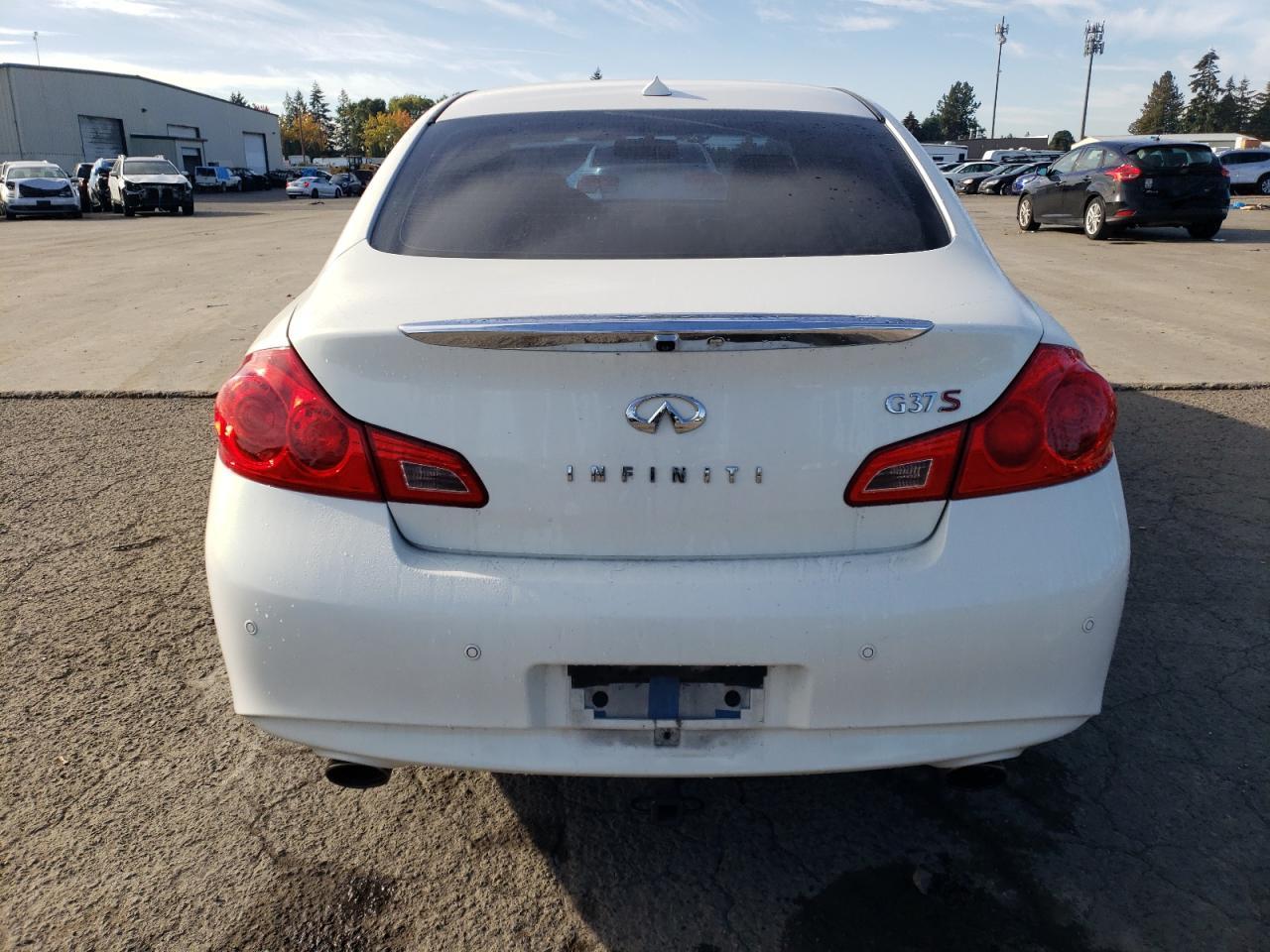 2012 INFINITI G37 BASE - Image 6
