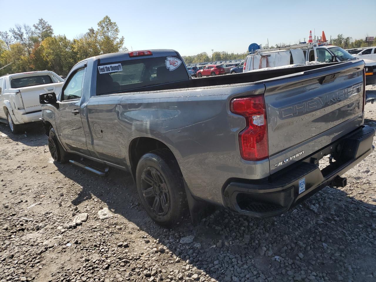 2021 CHEVROLET SILVERADO - Фото 2