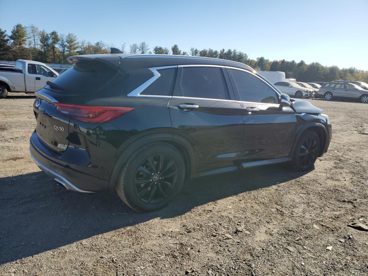 2019 INFINITI QX50 ESSEN - Image 3