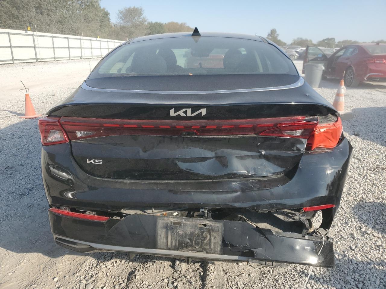 2023 KIA K5 LXS - Image 6