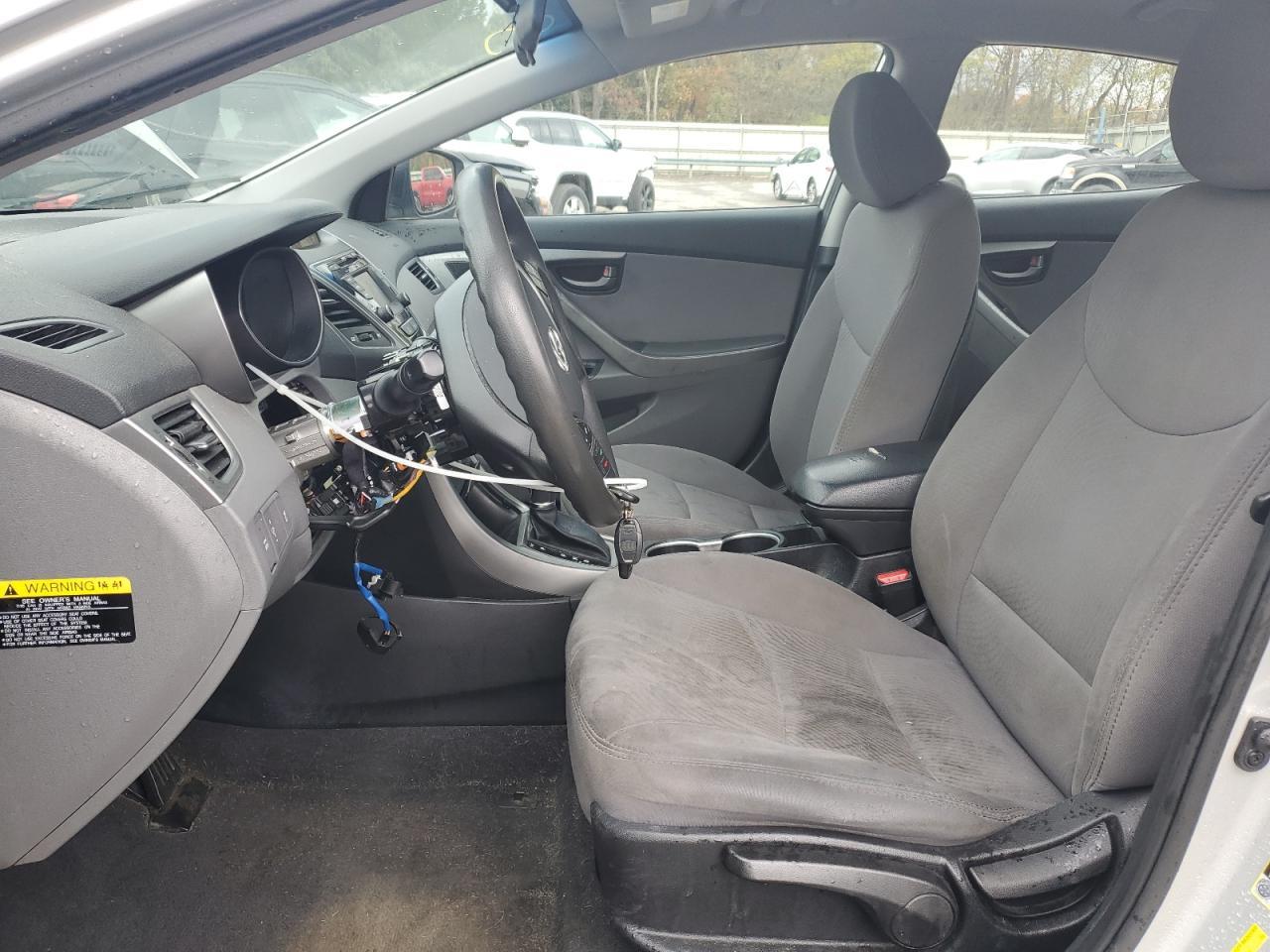 2015 HYUNDAI ELANTRA SE - Фото 7