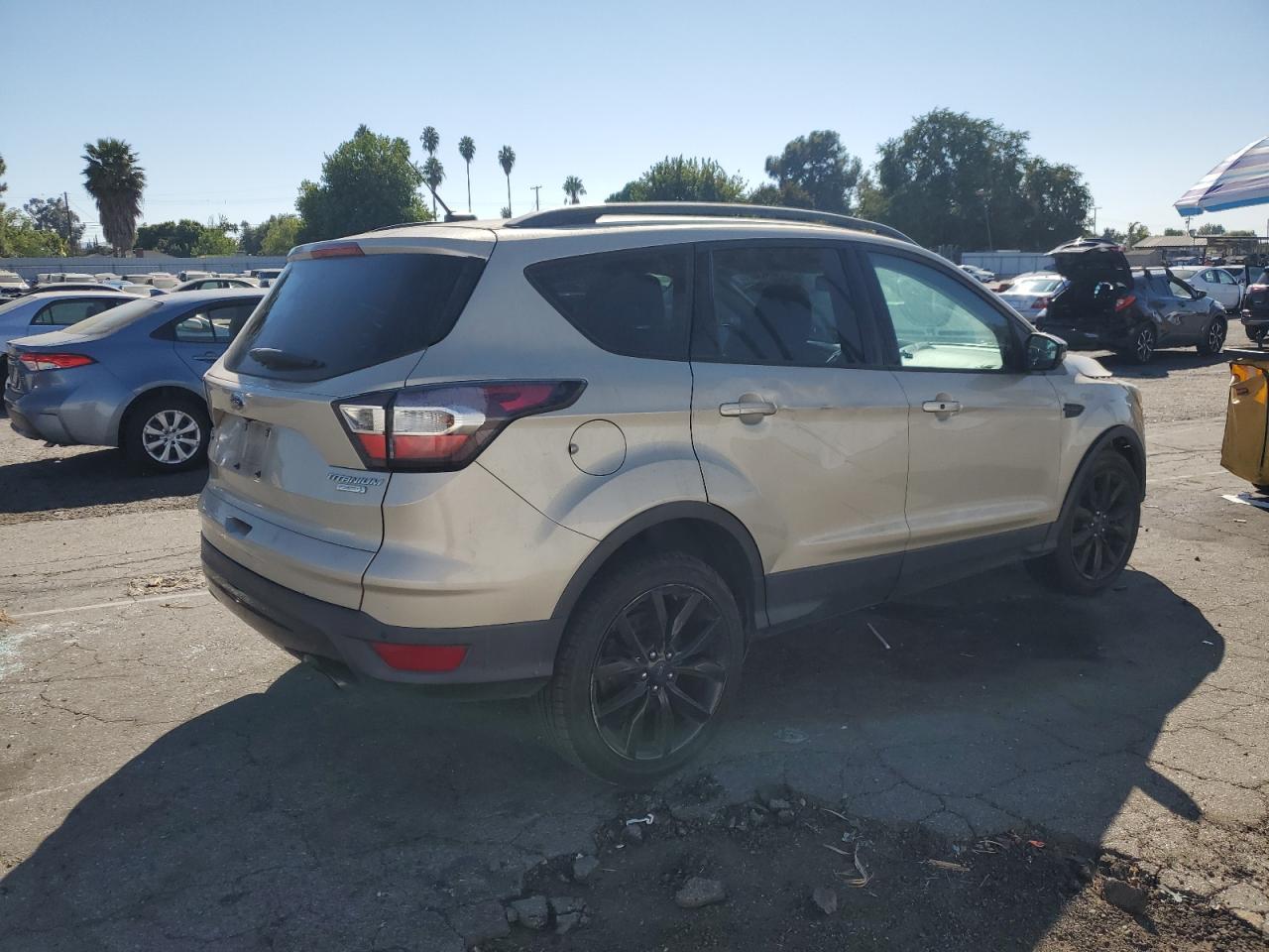 2017 FORD ESCAPE TIT - Image 3