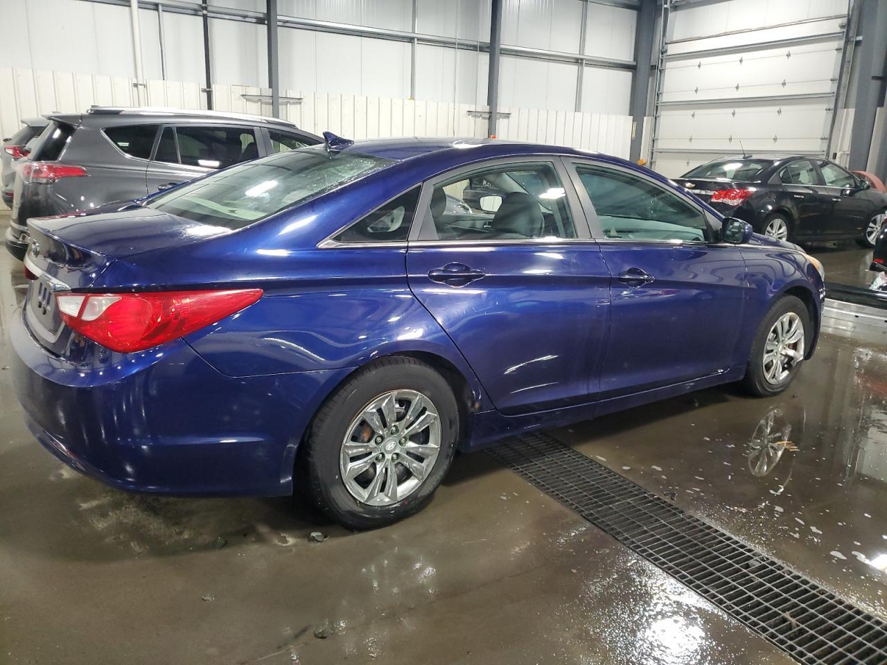 2011 HYUNDAI SONATA GLS - Фото 3
