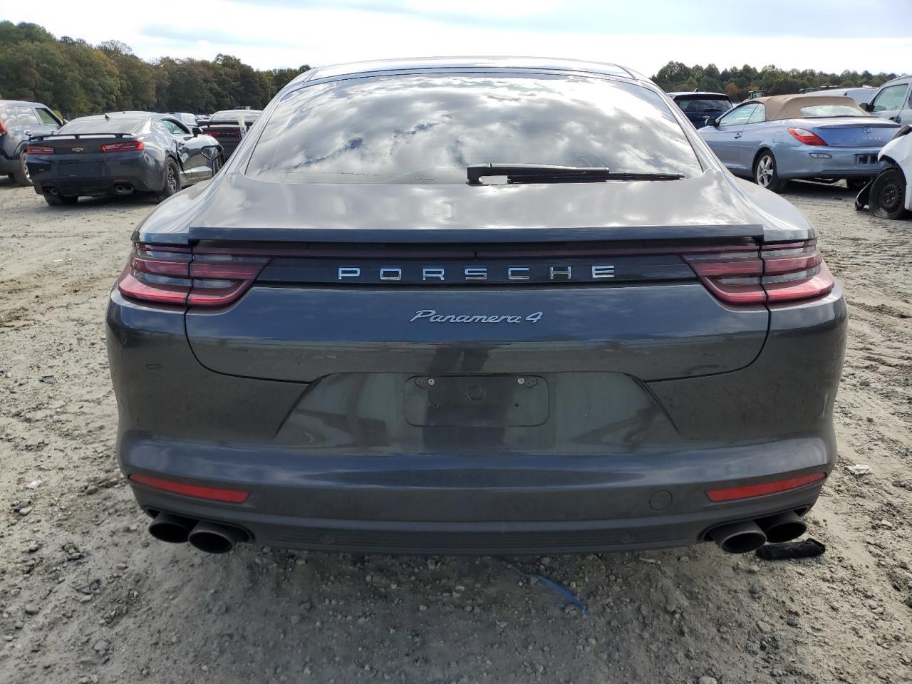 2018 PORSCHE PANAMERA 4 - Image 6