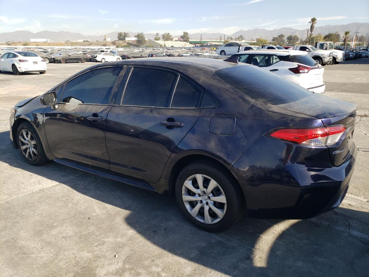 2022 TOYOTA COROLLA LE - Image 2