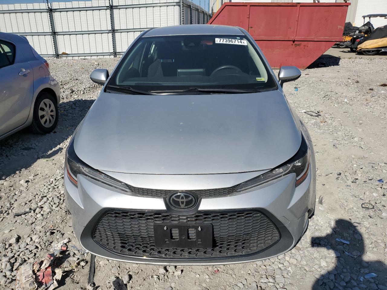 2020 TOYOTA COROLLA LE - Фото 5