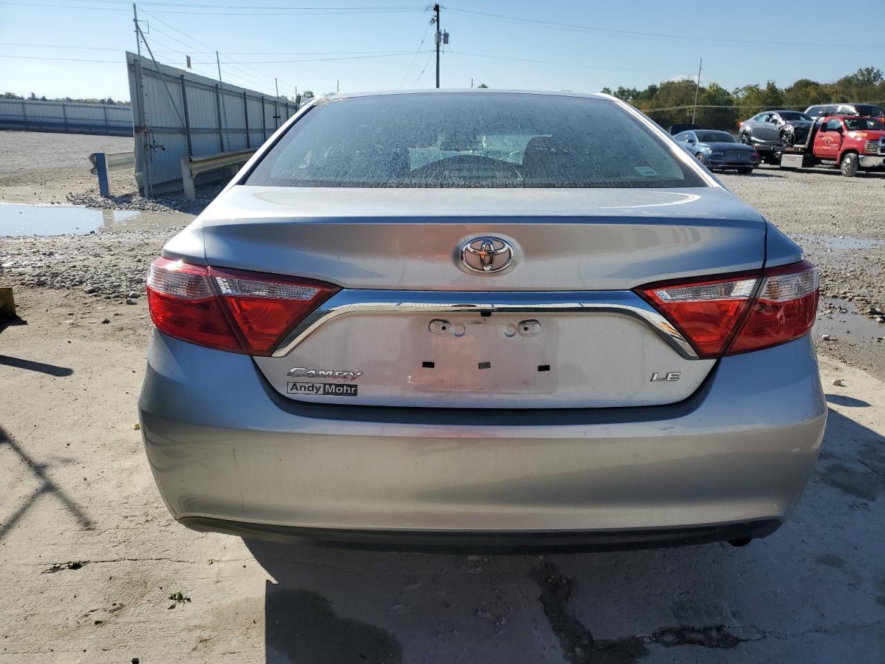 2016 TOYOTA CAMRY LE - Фото 6