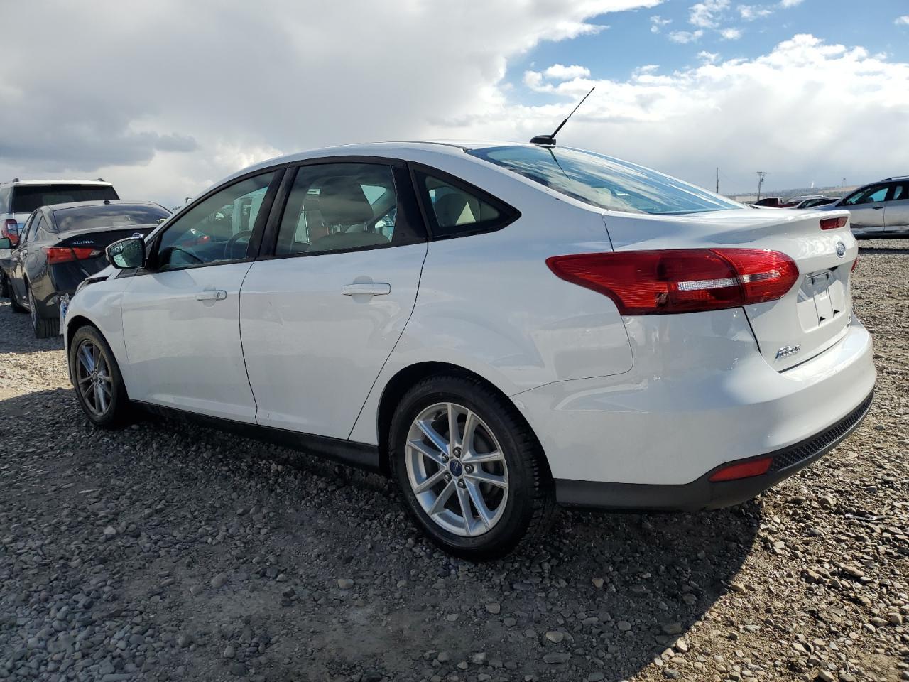 2016 FORD FOCUS SE - Фото 2