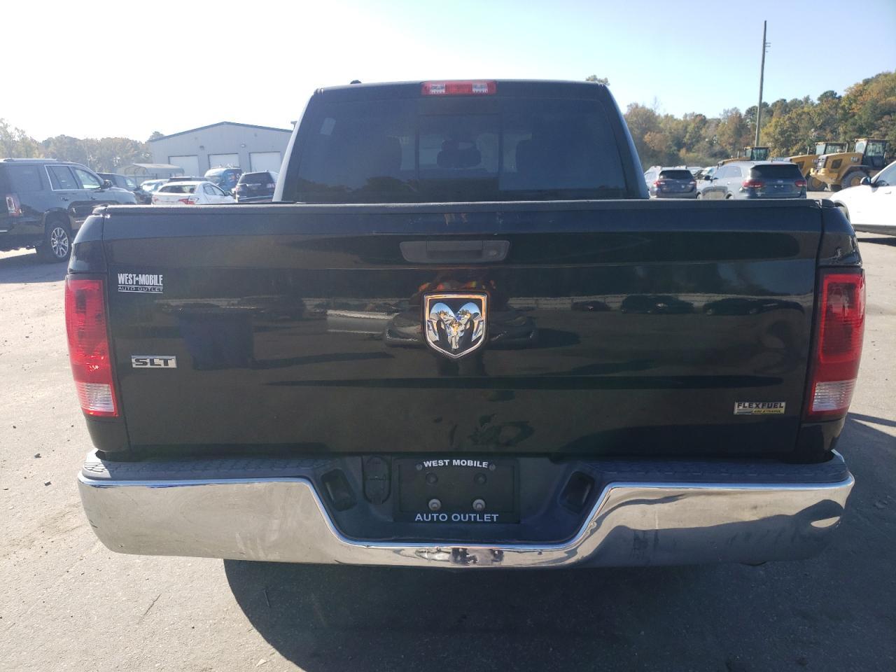 2014 RAM 1500 SLT - Image 6