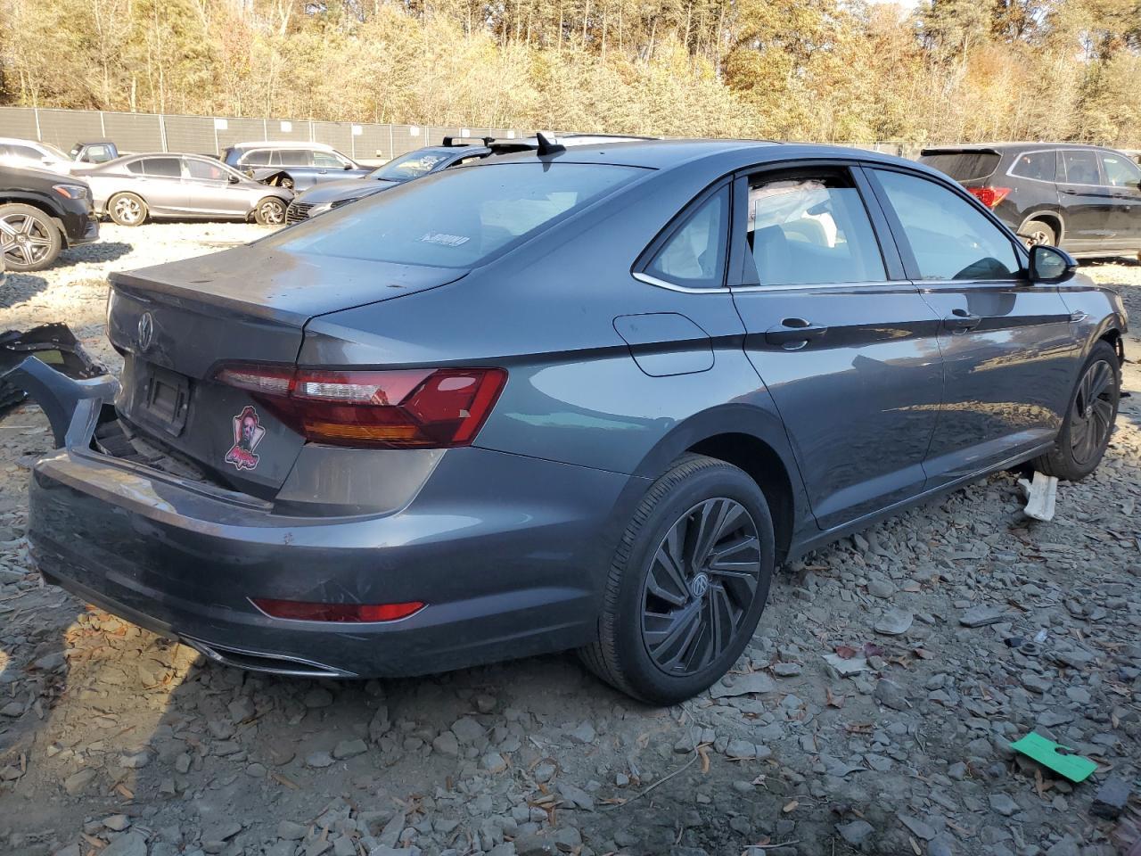 2019 VOLKSWAGEN JETTA SEL - Image 3