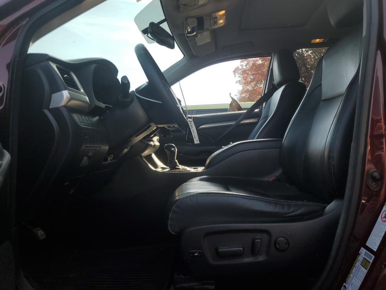 2015 TOYOTA HIGHLANDER - Фото 7