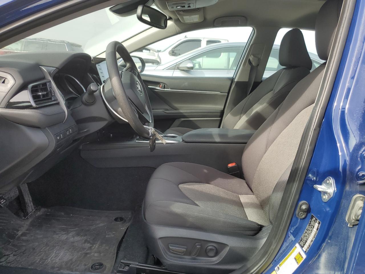2023 TOYOTA CAMRY LE - Image 7