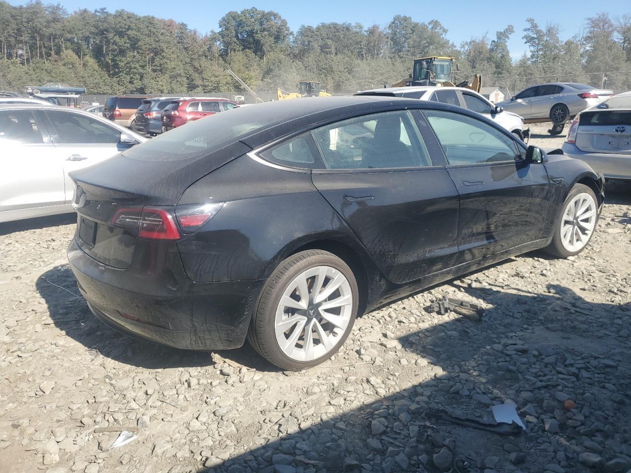 2022 TESLA MODEL 3 - Image 3