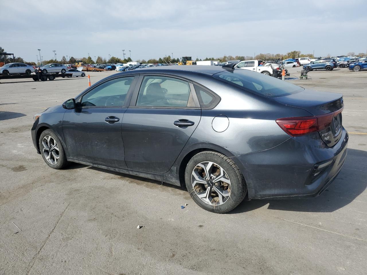 2020 KIA FORTE FE - Фото 2