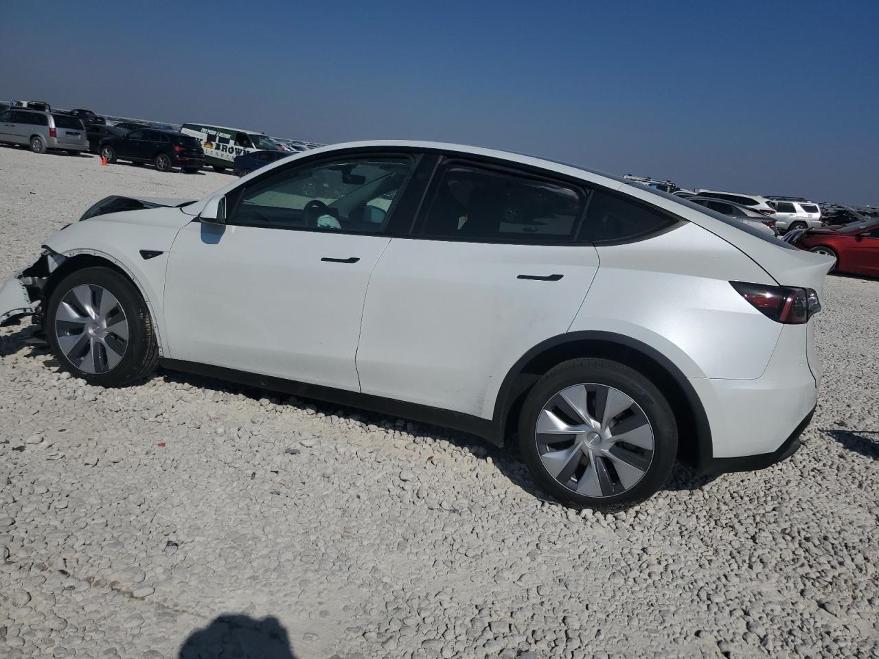 2024 TESLA MODEL Y - Image 2