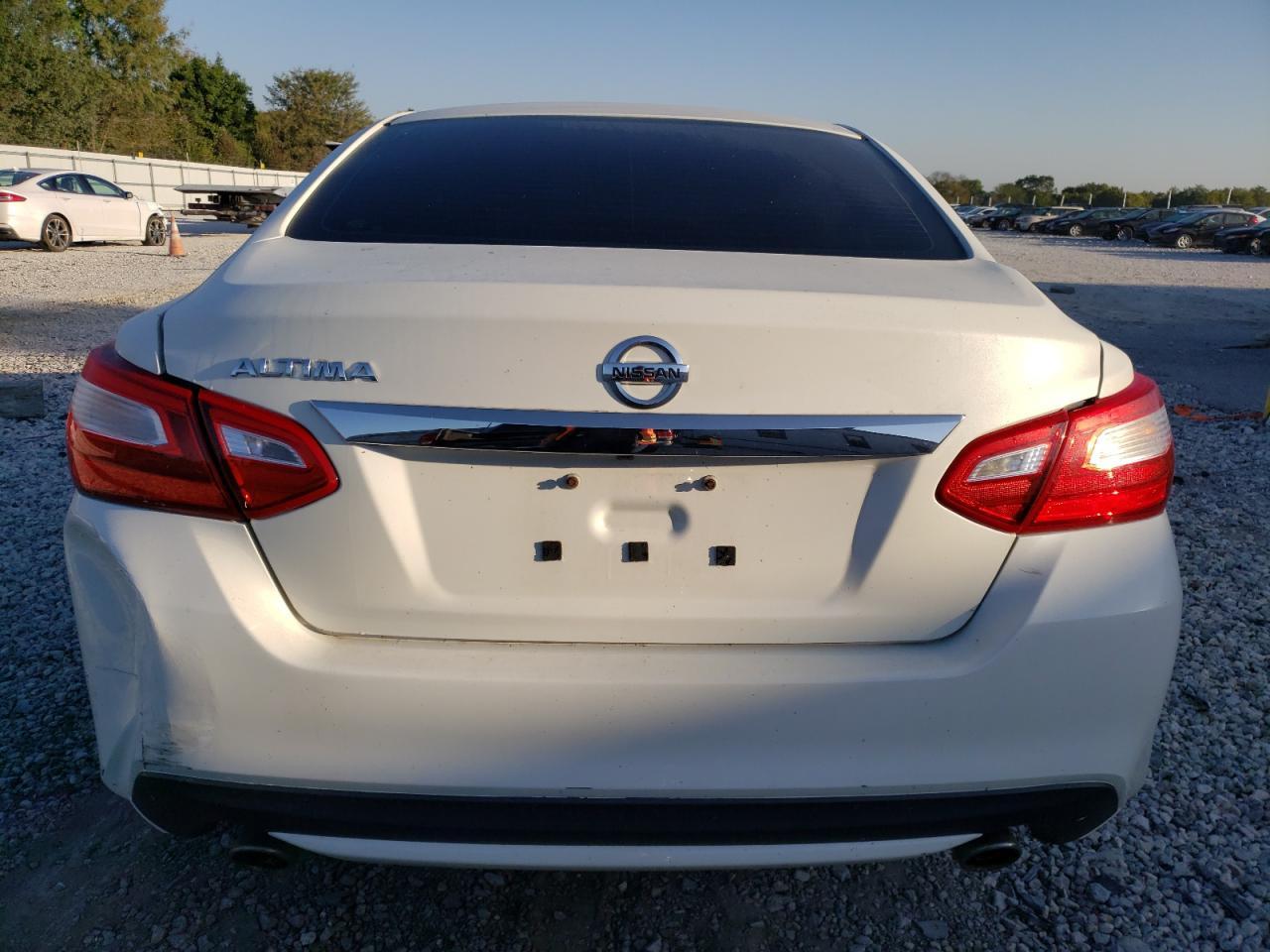 2016 NISSAN ALTIMA 2.5 - Фото 6