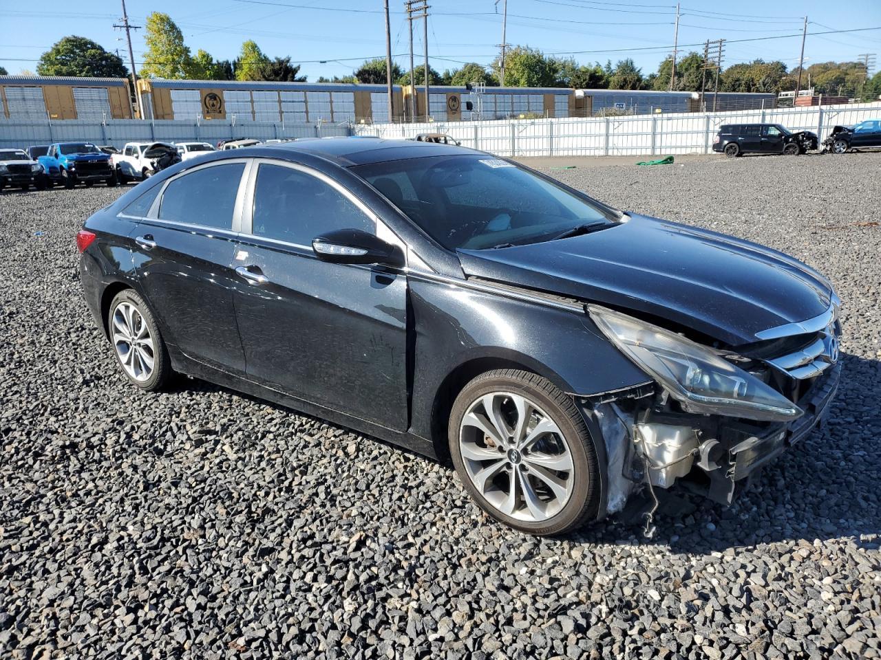 2013 HYUNDAI SONATA SE - Image 4