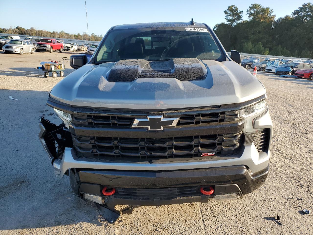 2024 CHEVROLET SILVERADO - Image 5