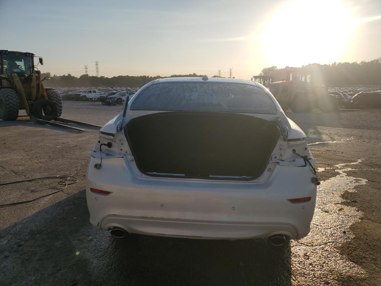 2015 INFINITI Q70L 3.7 - Image 6