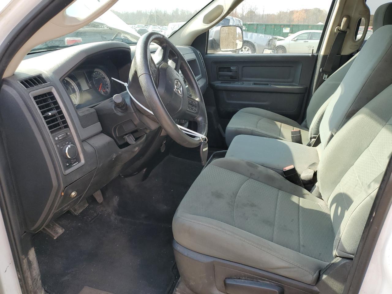 2018 RAM 1500 ST - Image 7