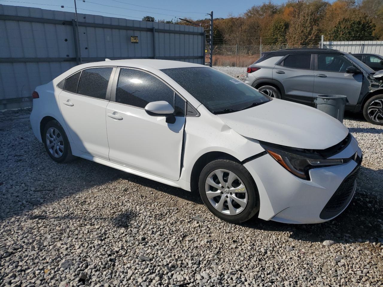 2022 TOYOTA COROLLA LE - Фото 4