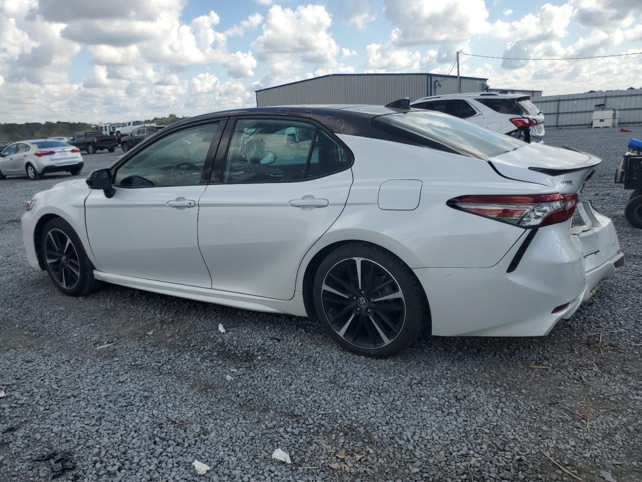 2019 TOYOTA CAMRY XSE - Image 2
