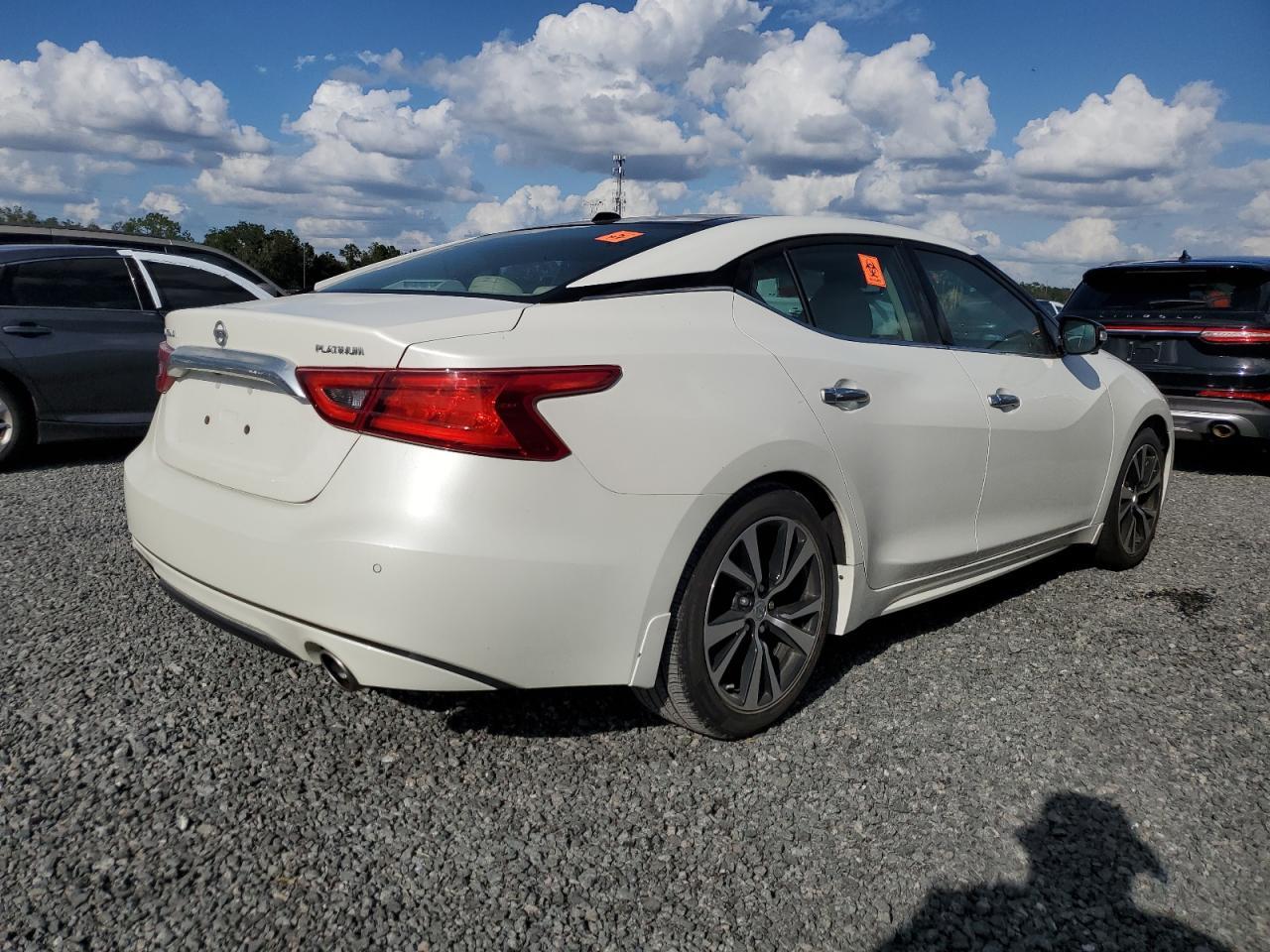 2017 NISSAN MAXIMA 3.5 - Image 3
