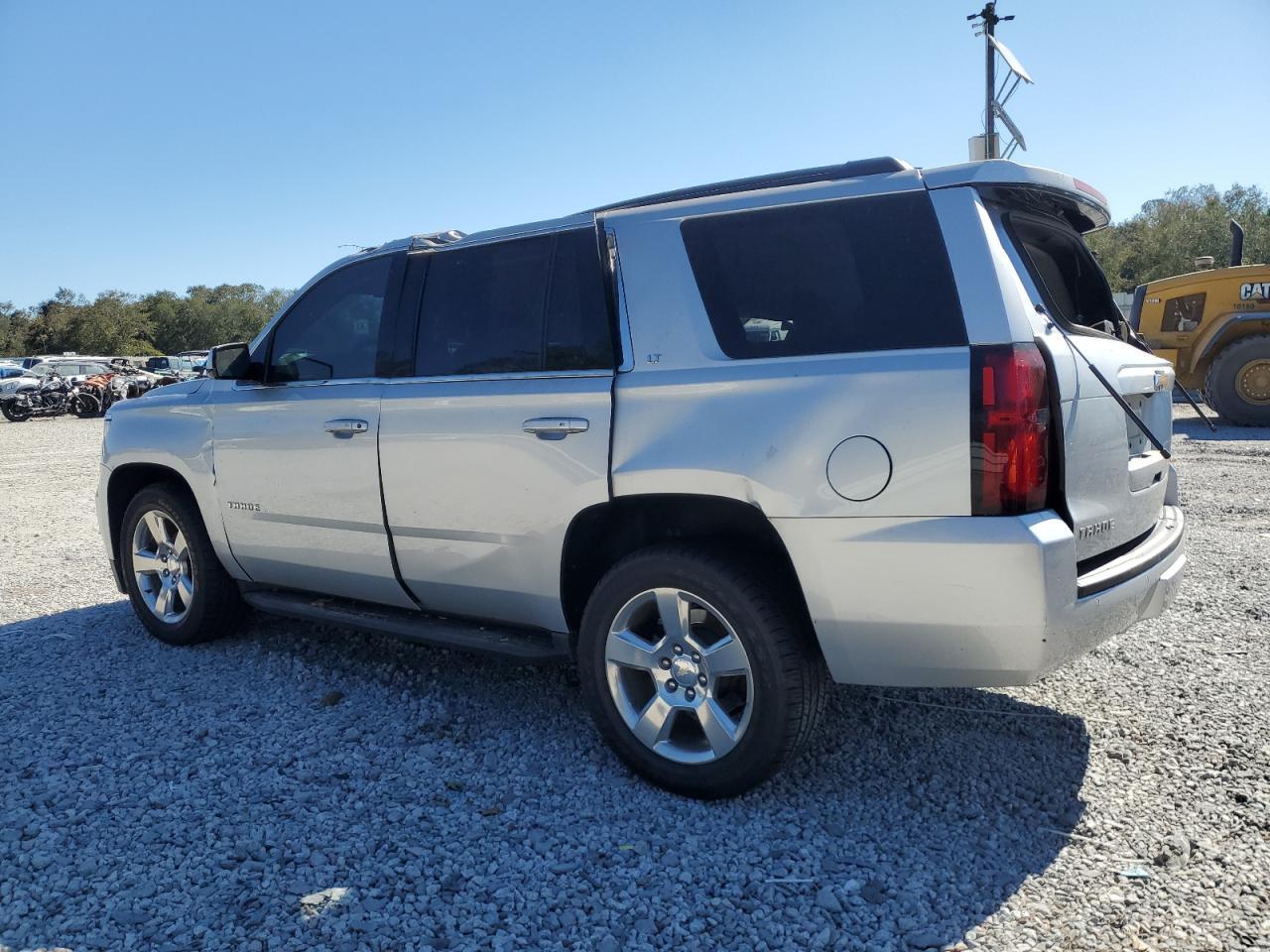 2019 CHEVROLET TAHOE C150 - Фото 2