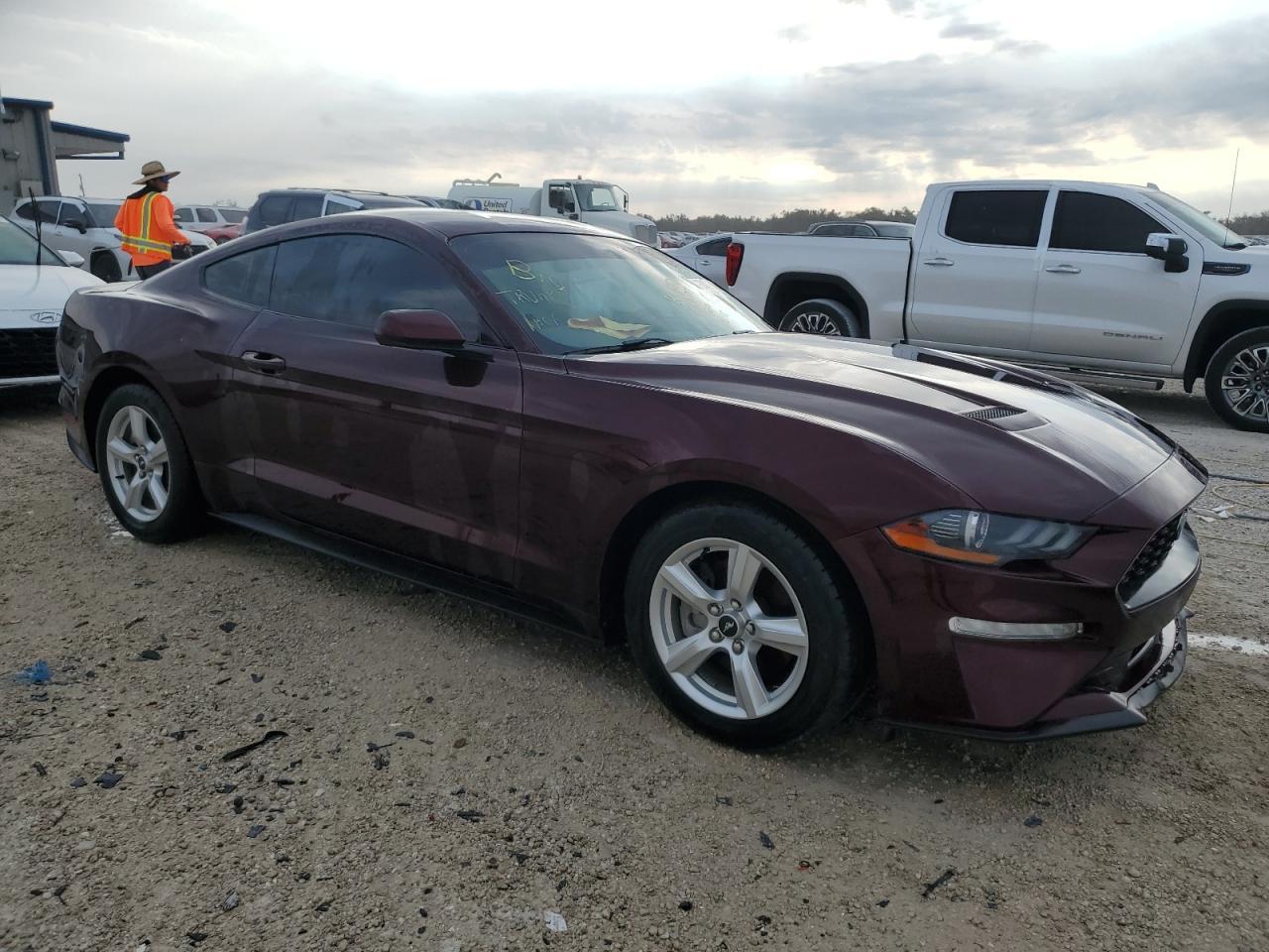 2018 FORD MUSTANG - Image 4