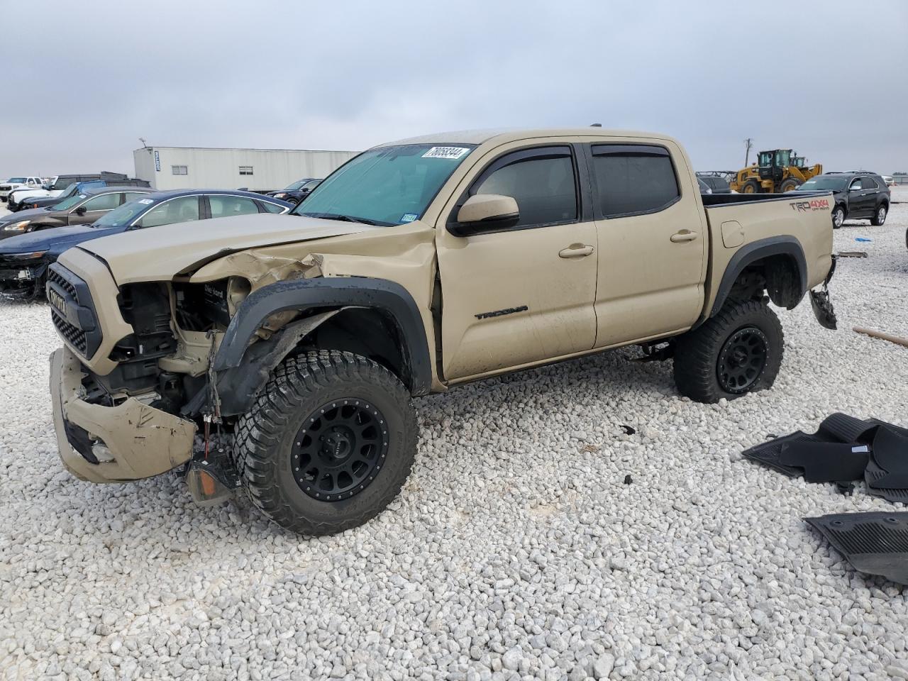 2017 TOYOTA TACOMA DOU