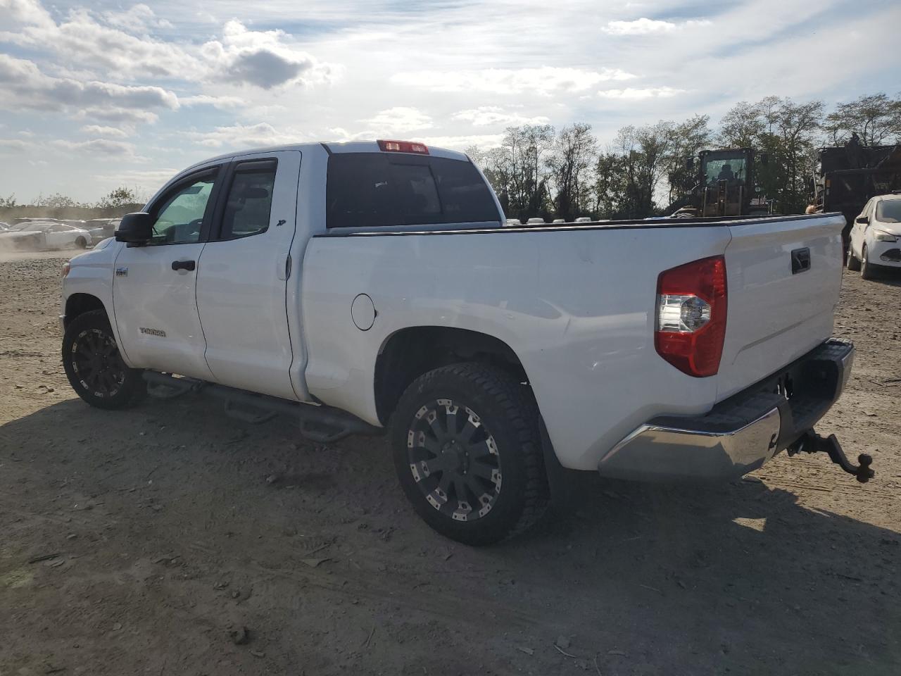 2014 TOYOTA TUNDRA DOU - Image 2