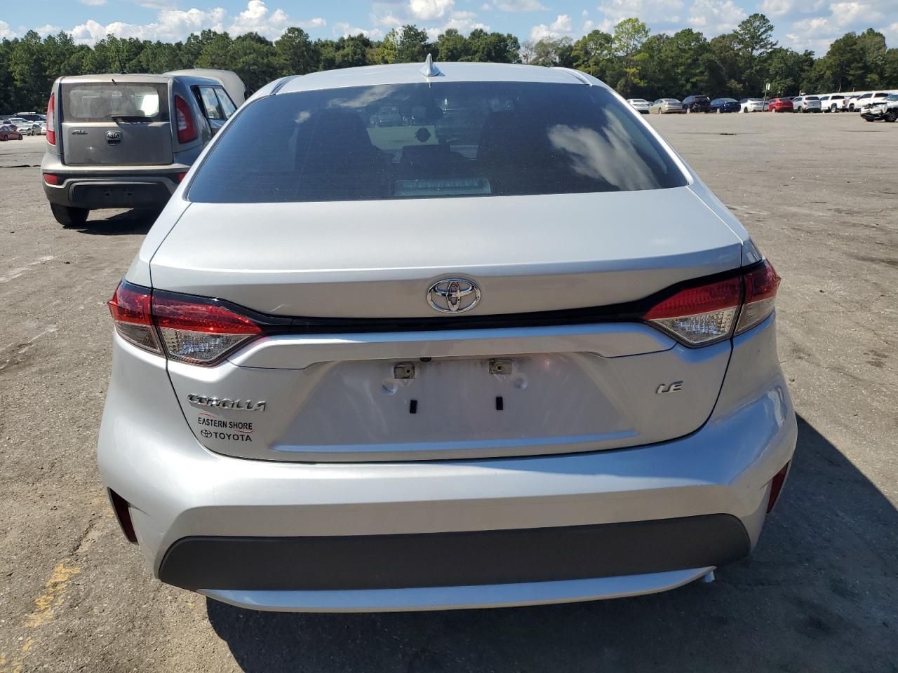 2022 TOYOTA COROLLA LE - Image 6