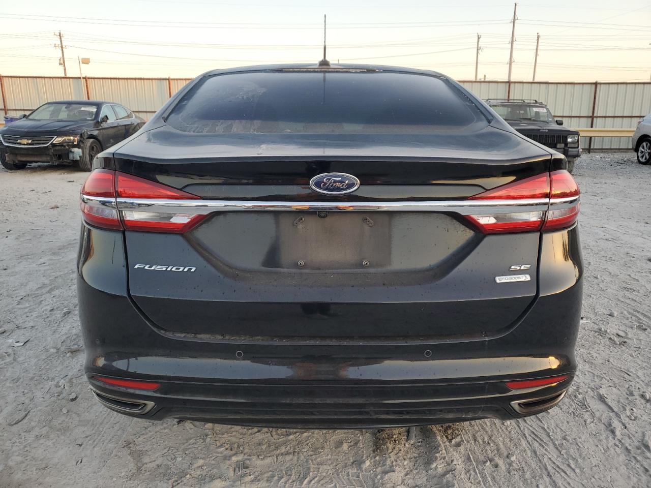 2017 FORD FUSION SE - Фото 6