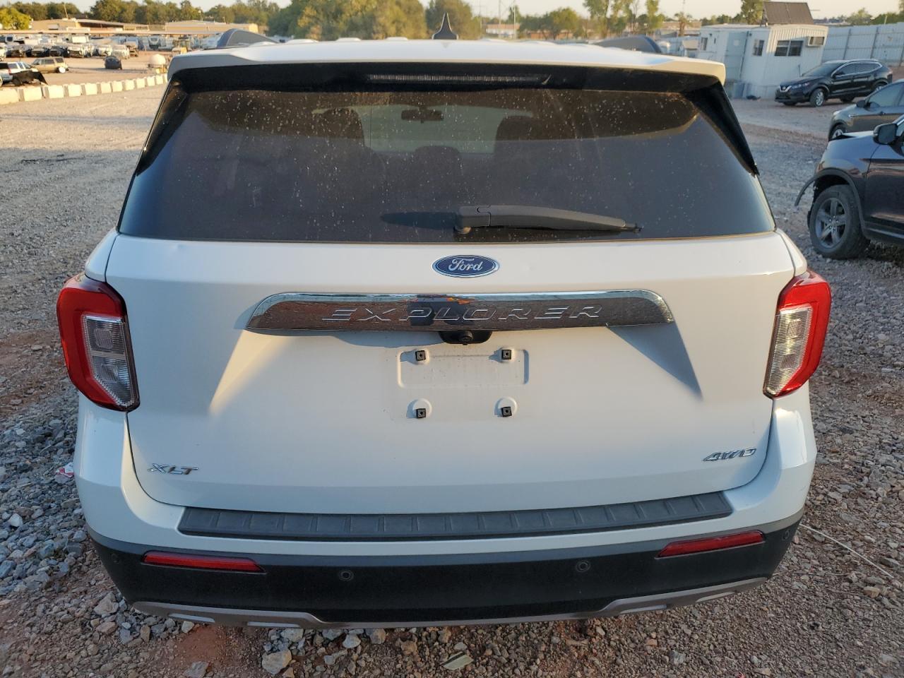 2022 FORD EXPLORER X - Image 6