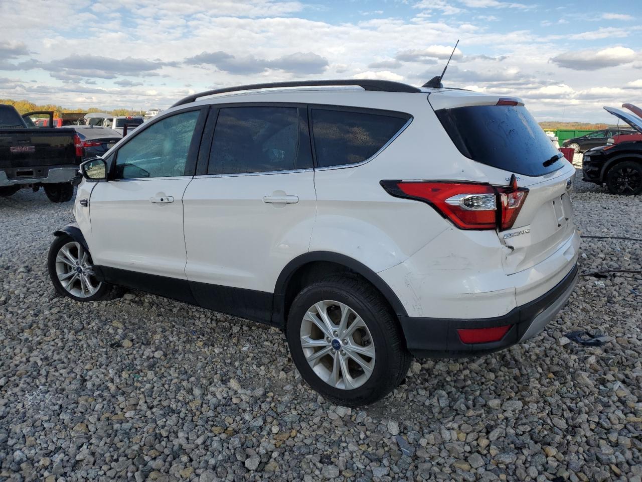 2019 FORD ESCAPE SEL - Image 2