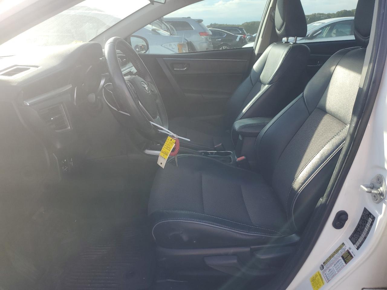 2014 TOYOTA COROLLA L - Image 7
