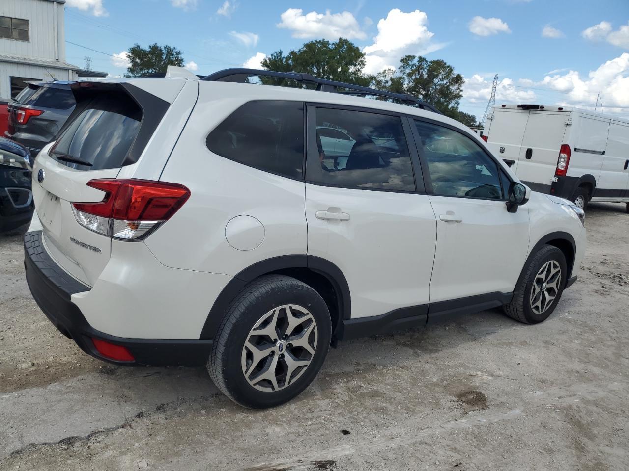 2021 SUBARU FORESTER P - Image 3