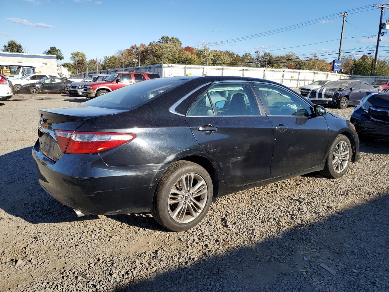 2017 TOYOTA CAMRY LE - Фото 3