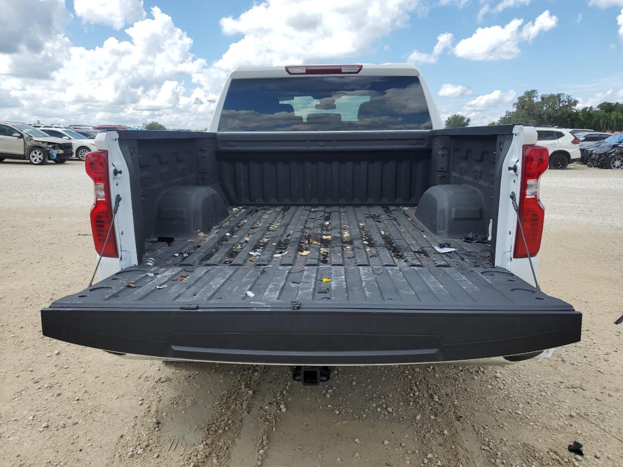 2024 CHEVROLET SILVERADO - Image 6