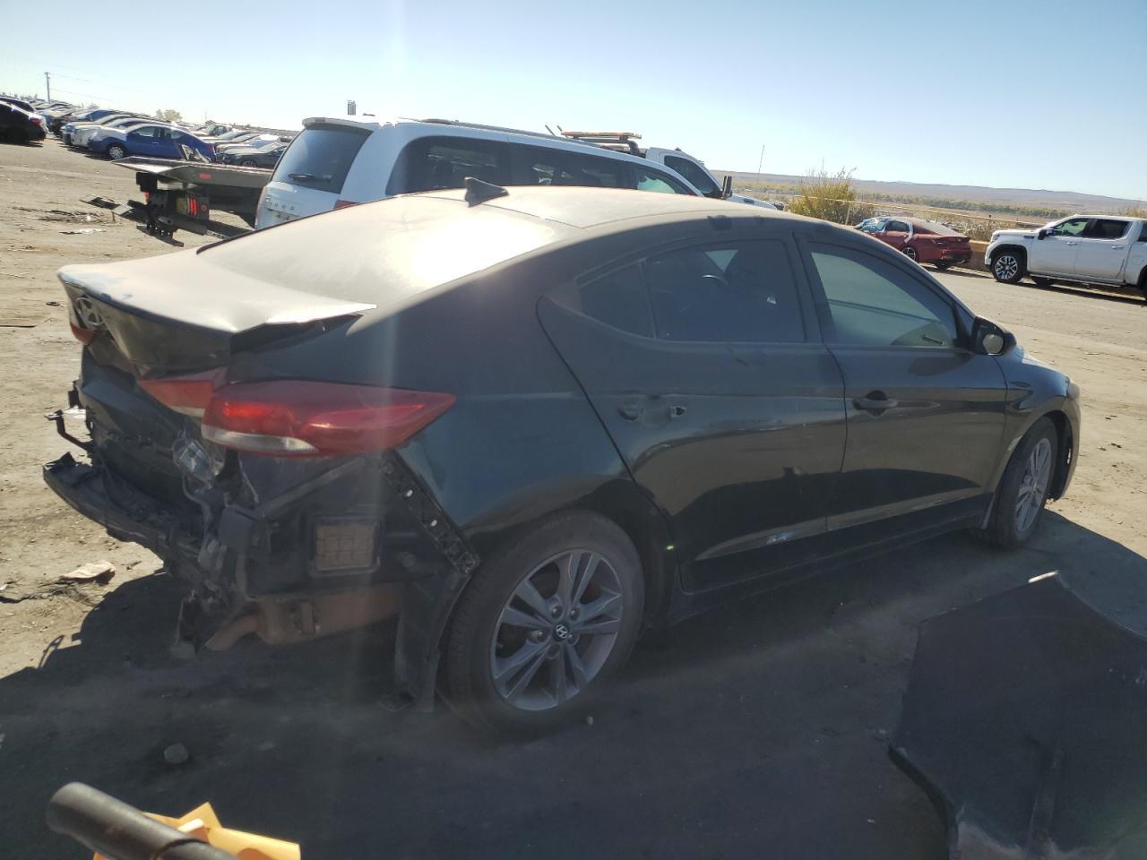 2017 HYUNDAI ELANTRA SE - Image 3