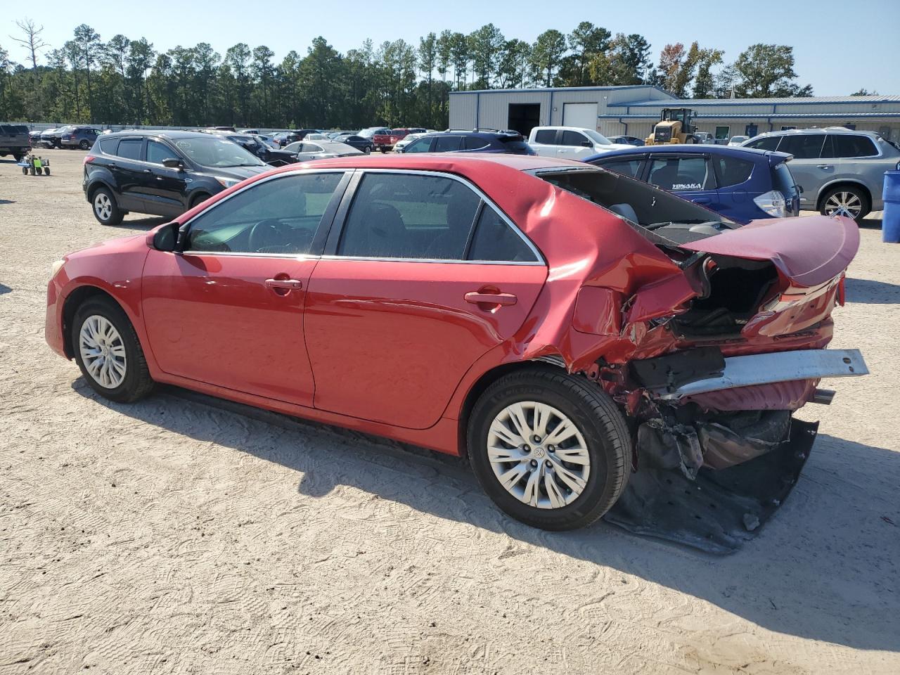 2014 TOYOTA CAMRY L - Image 2
